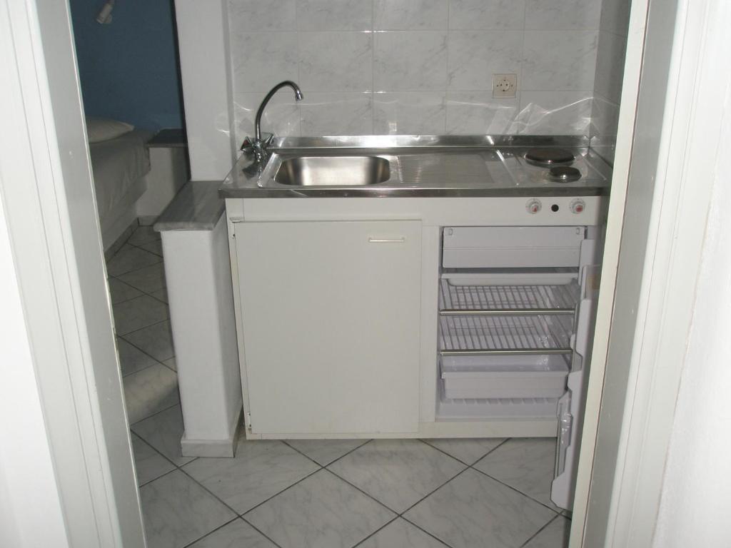 Ampeli Apartments Párosz Szoba fotó
